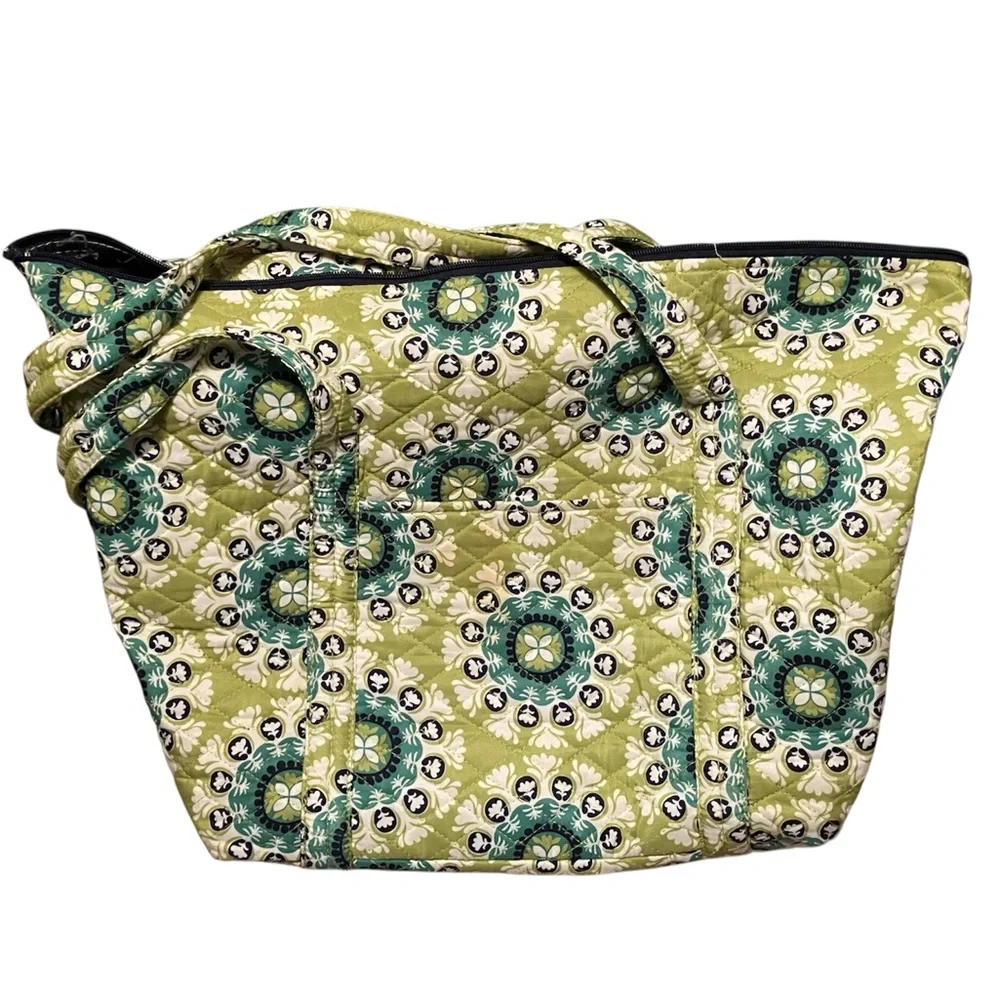 Vibrant Green Patterned‎ Tote by Vera Bradley